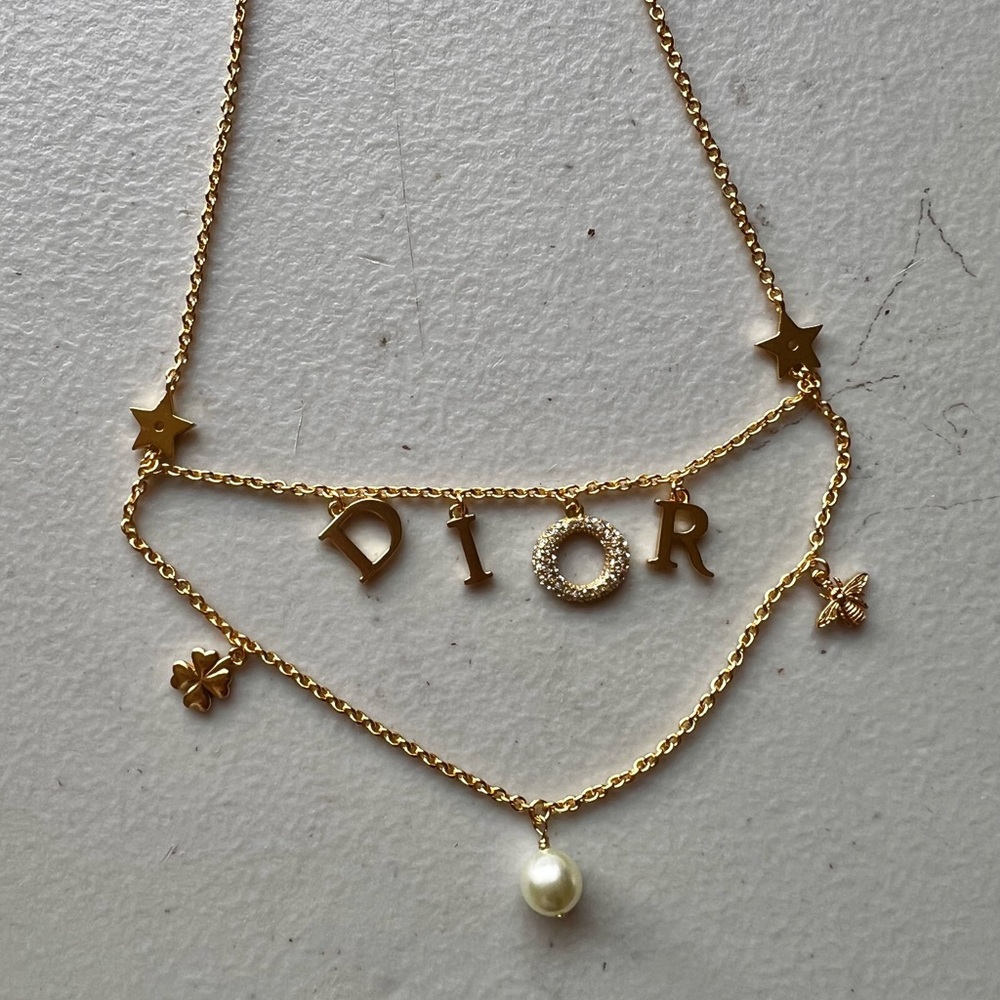 Dior Dio(R) Evolution Gold Crystal Pearl Necklace Worn Once - Picture 7 of 9